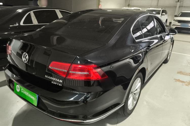 Used Volkswagen Magotan 2018 330TSI DSG Advanced Model