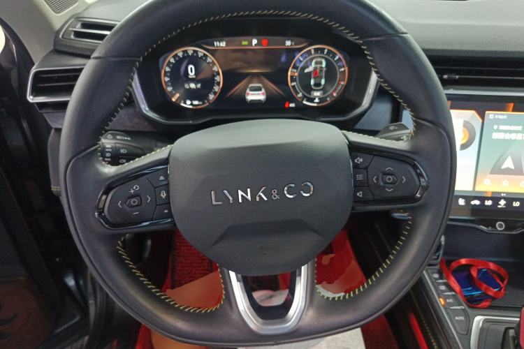 Used Lynk & Co 05 2022 2.0T Two-Wheel Drive Shine Halo
