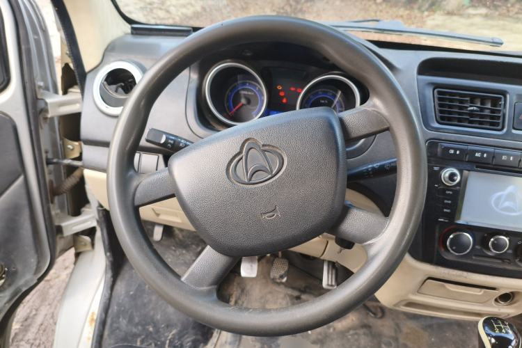 Used CHANGAN KAICHENG Ruixing M80 2014 1.5L CNG Classic Model 4G15S Steering Wheel