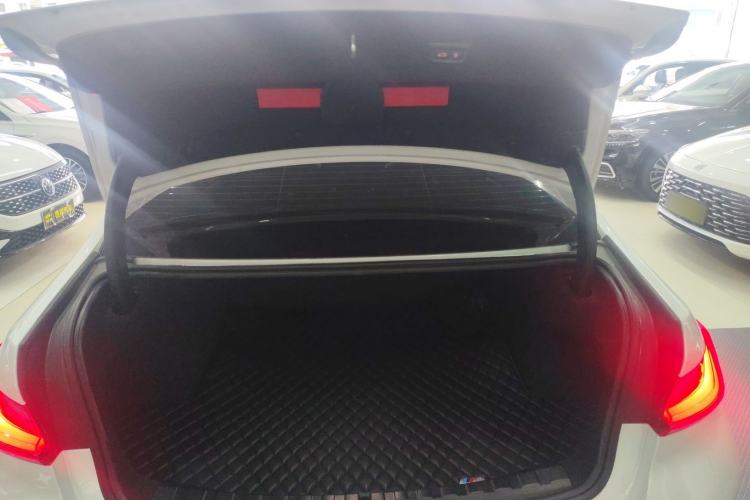 Used BMW 3 Series 2024 325Li M Sport Night Edition Package Trunk