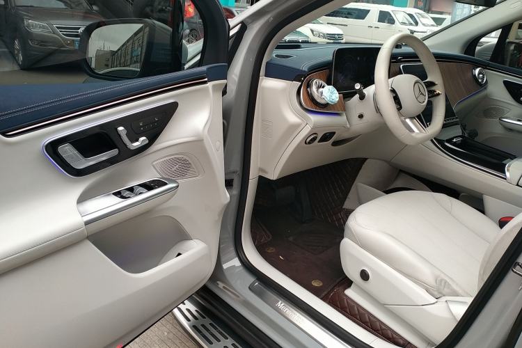 Used Mercedes-Benz EQE SUV 2023 350 4MATIC Luxury Edition
