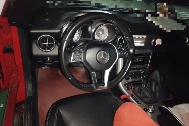 Used Mercedes-Benz SLK-Class 2011 SLK 200 Fashion Model Steering Wheel