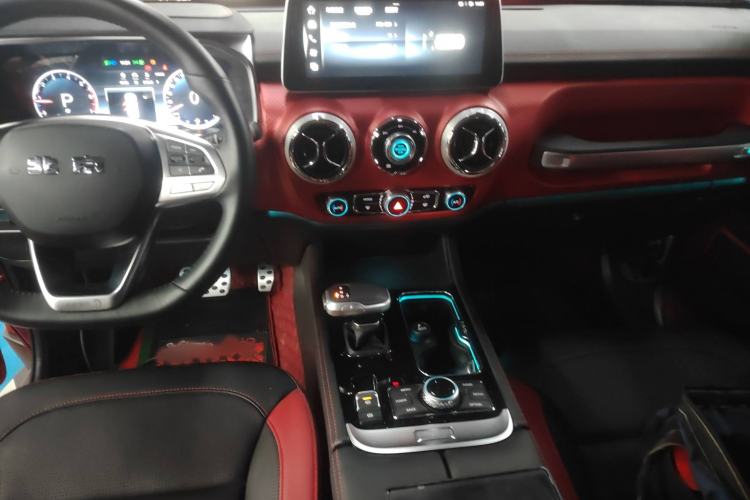 Used BAIC Off-Road BJ40 2023 2.0T Automatic Four-Wheel Drive Urban Hunter Edition Chivalrous Type