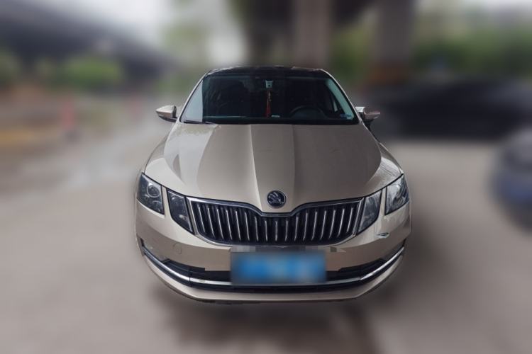 Used Skoda Octavia 2019 1.5L Automatic Luxury Edition Front