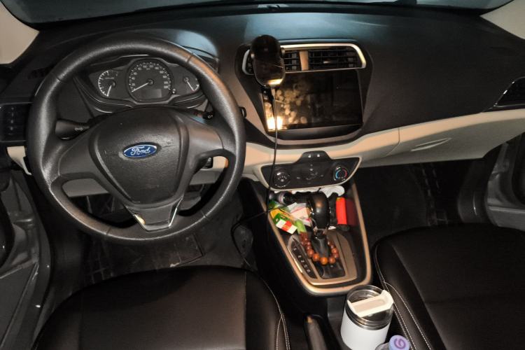 Used Ford Escort 2015 1.5L Automatic Comfort Edition
