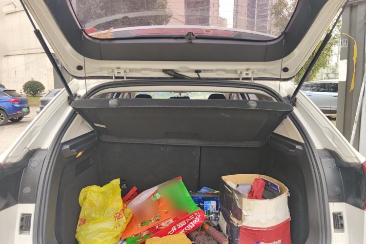 Used Haval H2s 2017 Blue Label 1.5T Manual Elite Model Trunk