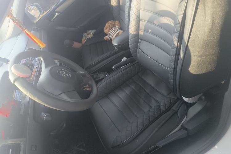 Used Volkswagen Santana 2015 1.6L Automatic Comfort Edition
