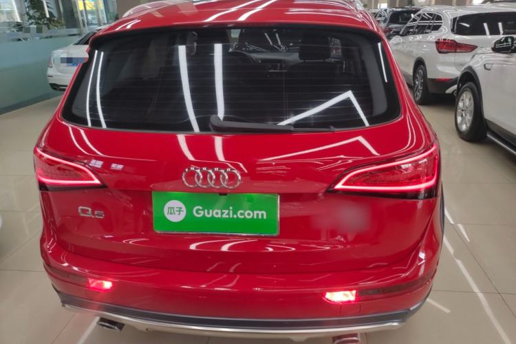 Used Audi Q5 2017 Plus 40 TFSI Technology Model
