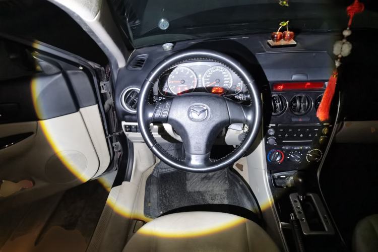 Used Mazda 6 2011 2.0L Automatic Luxury Version Steering Wheel