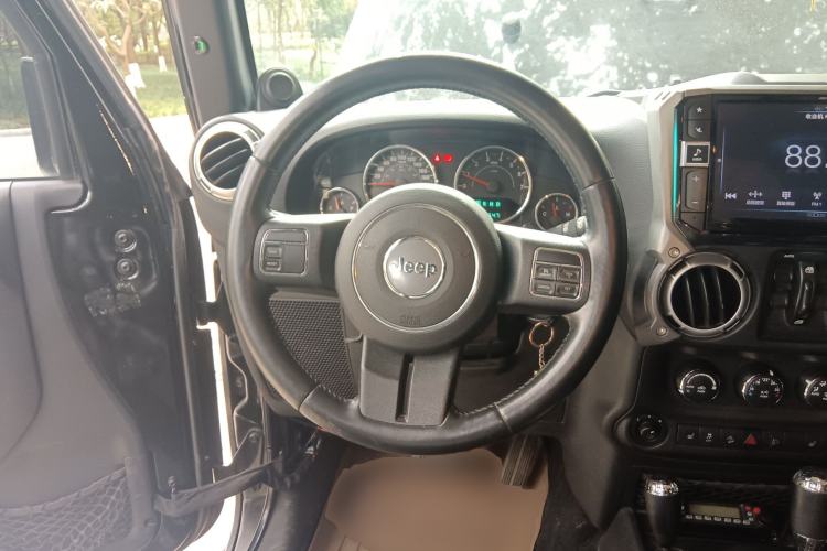 Used Jeep Wrangler 2013 3.6L Rubicon four-door model