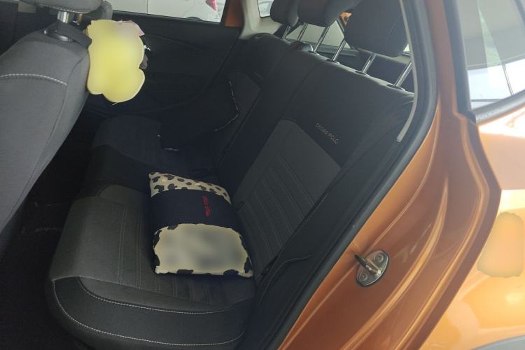 Used Volkswagen Polo 2014 1.6L Cross Polo Automatic Left Rear Seat