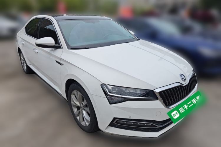 Used Skoda Superb 2019 TSI280 DSG Comfort Edition Front Right 45 Deg