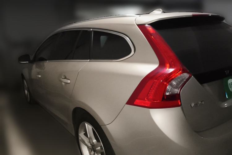 Used Volvo V60 2017 T5 Zhiya Edition China V Standard
