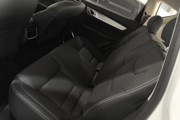 Used Geely Auto Vision X6 2019 1.8L Manual 4G Connect Luxury Version China V Standard
