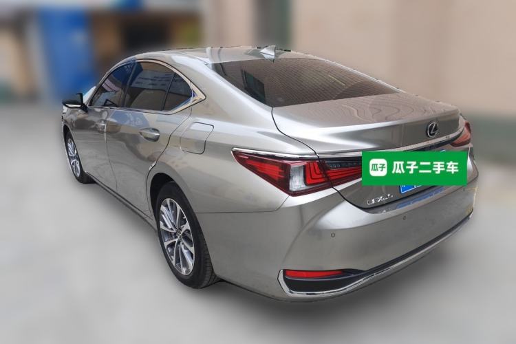 Used Lexus ES 2021 200 Excellence Edition