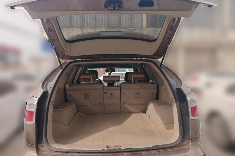 Used BYD S6 2012 2.0L Manual Luxury Version
