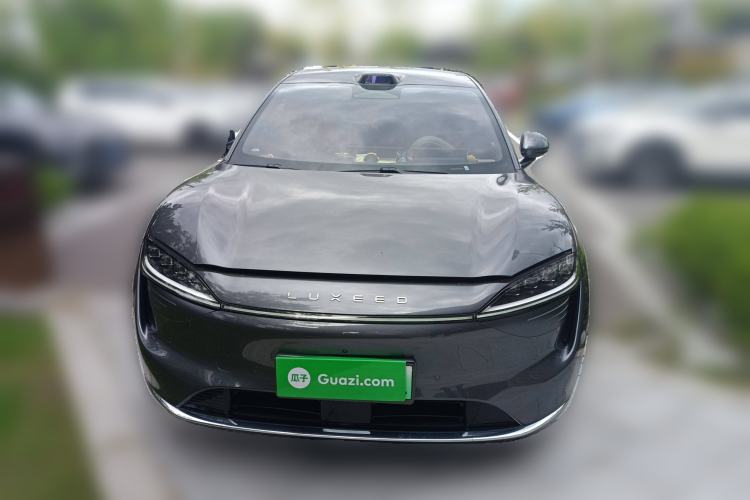 Used Hima Luxeed R7 2024 All-Electric 802 km Max
