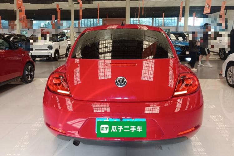 Used Volkswagen Beetle 2015 180TSI model
