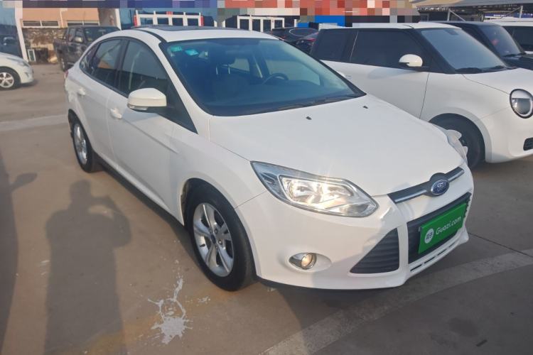 Used Ford Focus 2012 Sedan 1.6L Manual Fashion Edition