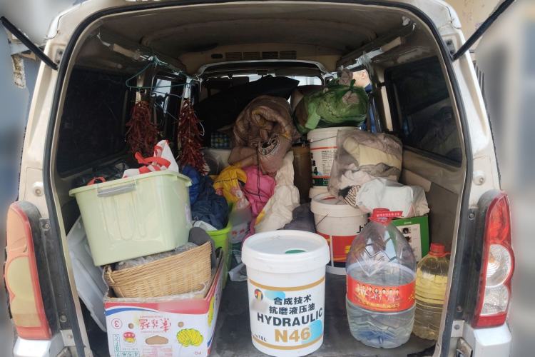 Used Wuling Rongguang 2011 1.2L Base Version
