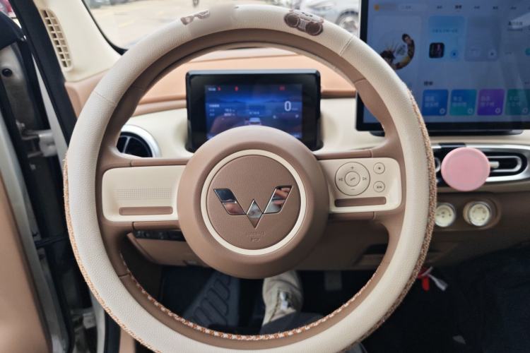 Used Wuling Hongguang MINIEV 2025 Four-Door Version Zhenxiang+ Edition Steering Wheel