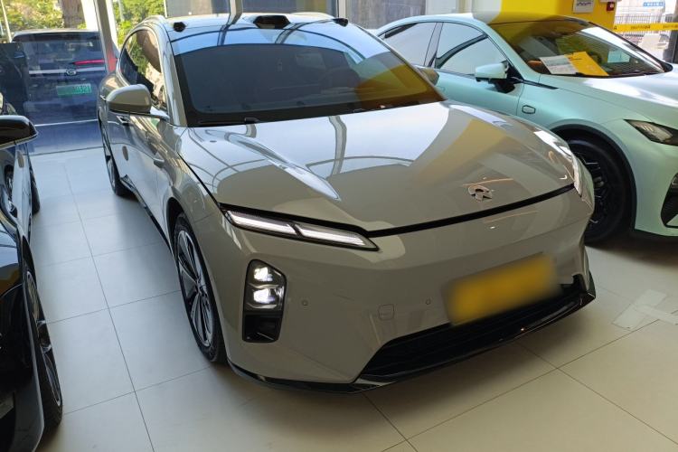 Used Nio ET5T 2025 75 kWh Touring Exterior 1