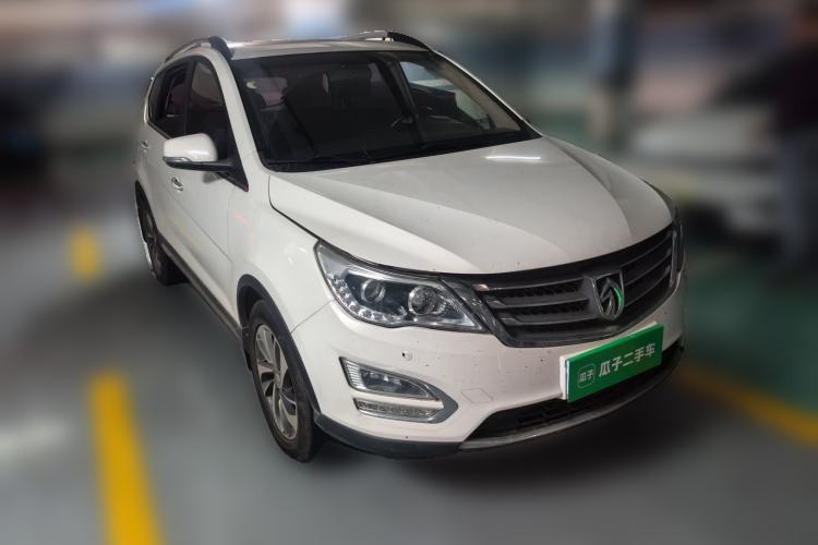 Used Baojun 560 2016 1.8L Manual Luxury Edition Front Right 45 Deg