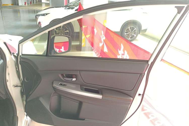 Used Subaru XV 2017 2.0i Luxury Edition