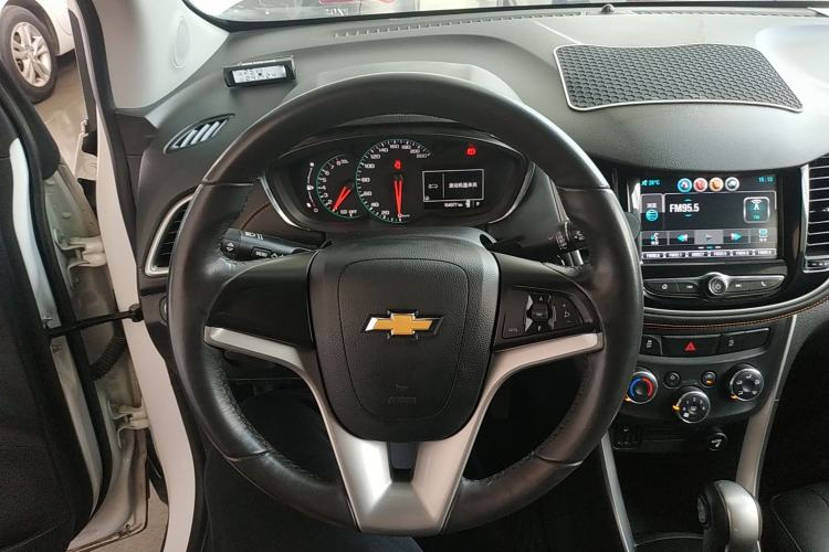 Used Chevrolet Trax 2017 1.4T Automatic Two-Wheel Drive Luxury Version
