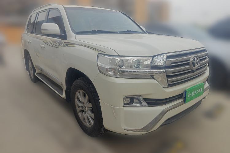 Used Toyota Land Cruiser 