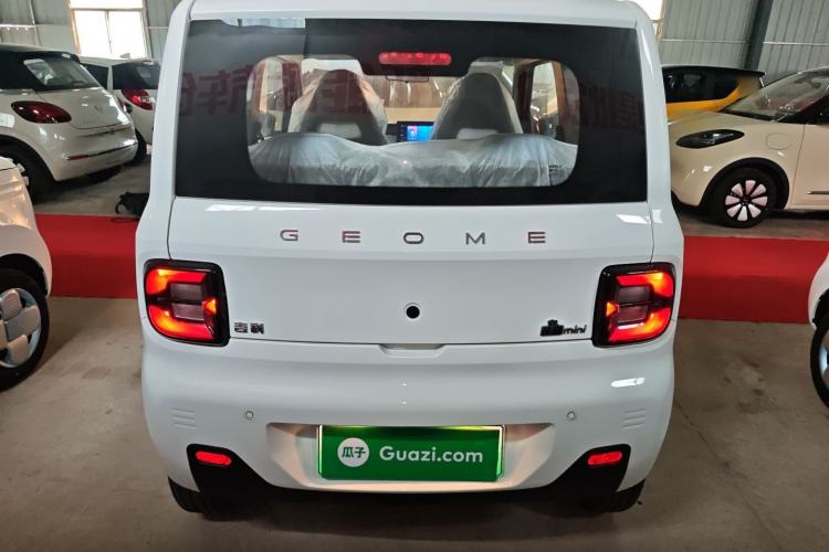 Used Geely Galaxy Panda 2024 Panda Mini 200km Endurance Bear Rear