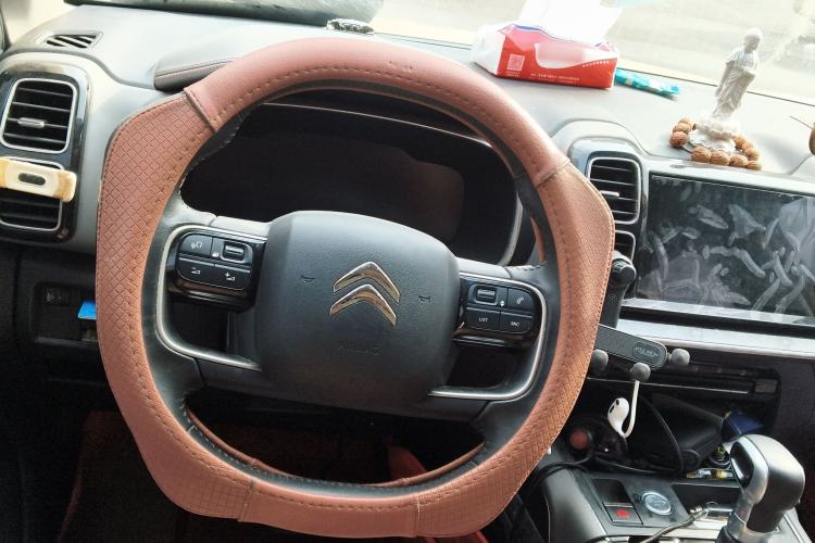 Used Citroen C5 AIRCROSS 2017 350THP Fashion Edition Steering Wheel