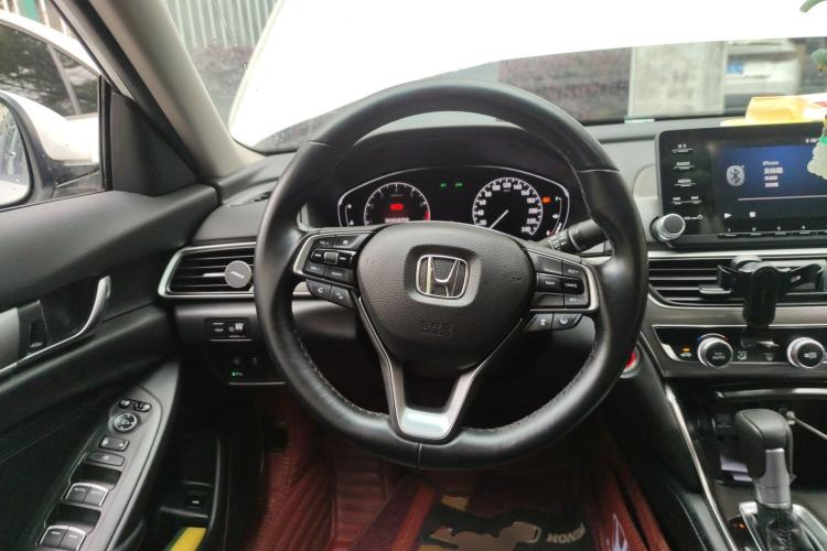 Used Honda Accord 2018 260TURBO Luxury Edition China V Emission Standard Steering Wheel