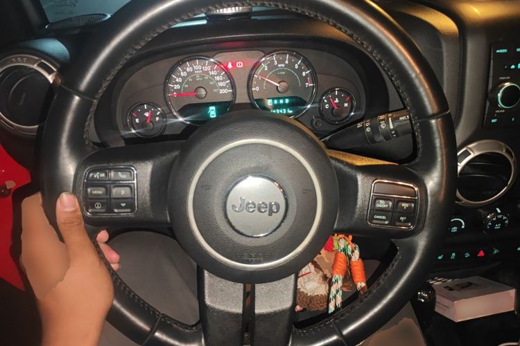 Used Jeep Wrangler 2017 3.0L Sahara Four-Door Comfort Edition