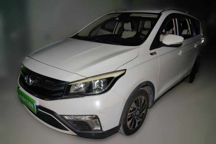Used CHANGAN OSHAN A800 2017 1.5T Automatic ZhiZun Model