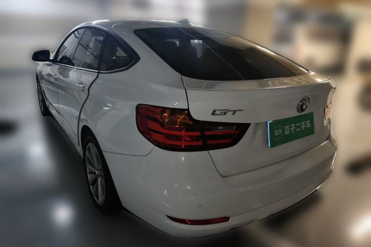 Used BMW 3 Series GT 2016 320i Fashion Model

