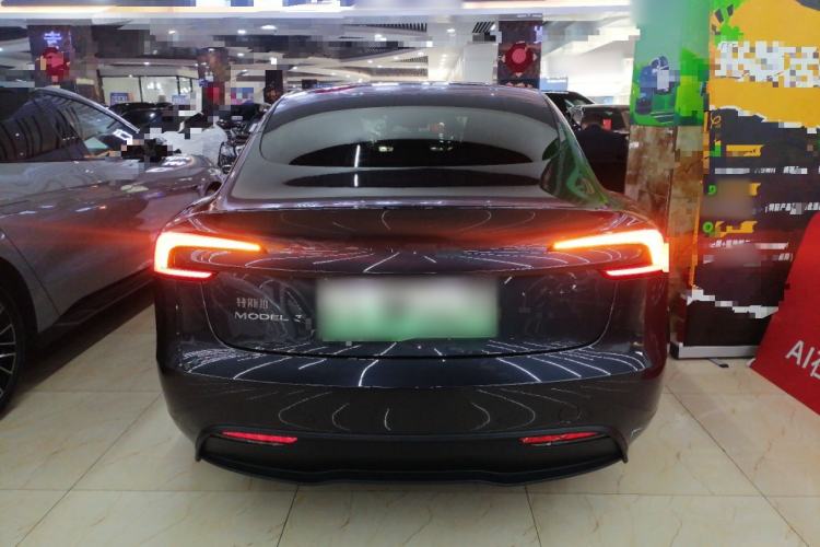 Used Tesla Model 3 2023 Rear-Wheel-Drive Version
