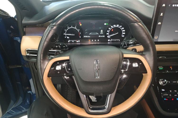 Used Lincoln Corsair 2020 2.0T Two-Wheel Drive Luxury Edition Steering Wheel