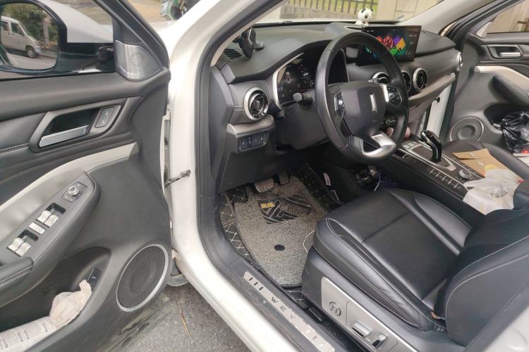 Used Wey VV6 2020 2.0T Two-Wheel Drive Smart Protection+