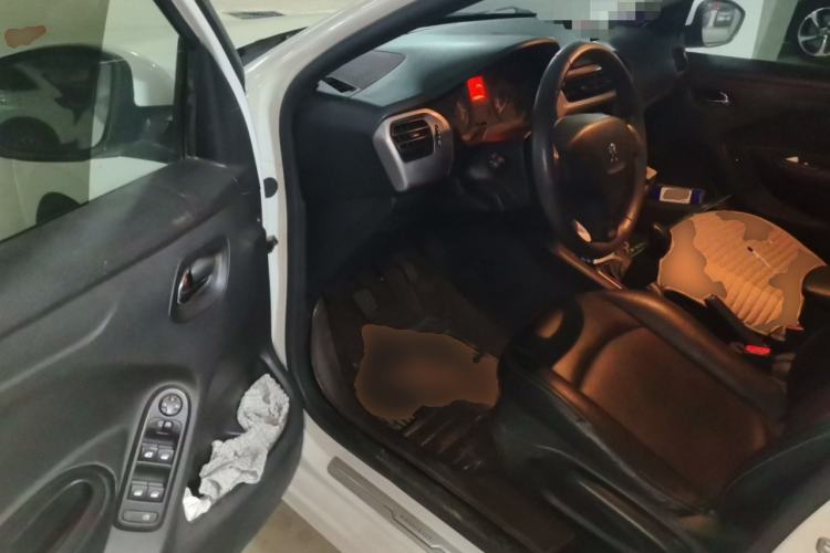 Used Peugeot 301 2014 1.6L Manual Comfort Edition Driver Seat