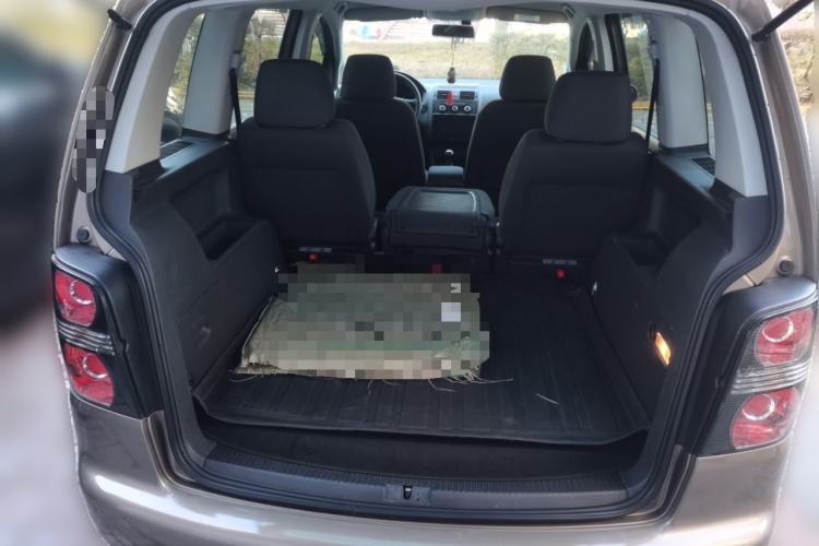 Used Volkswagen Touran 2015 1.4T Manual Fashion Edition 5-Seater