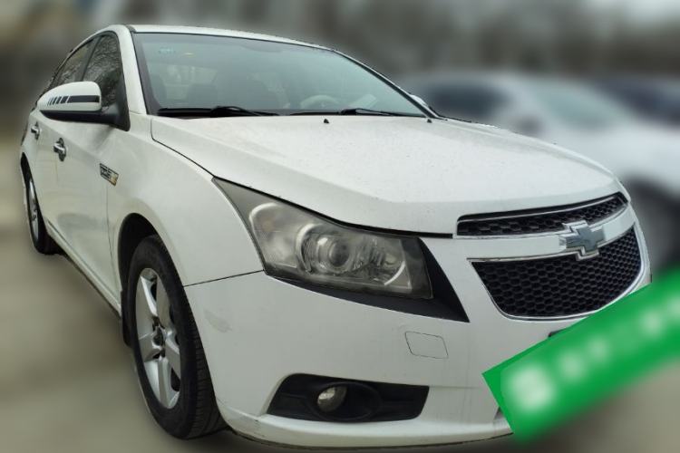 Used Chevrolet Cruze 2013 1.8L SE AT Front Right 45 Deg