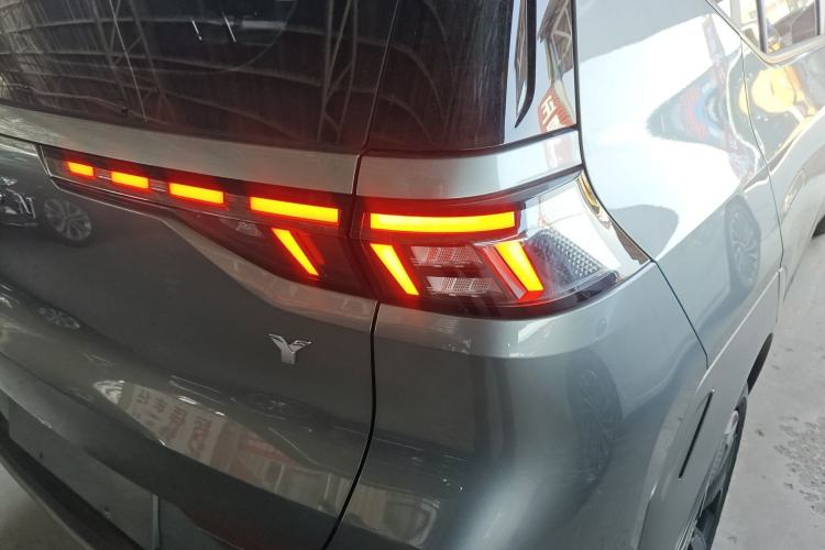 Used AION Y 2022 70 Enjoyment Edition Lithium Iron Phosphate