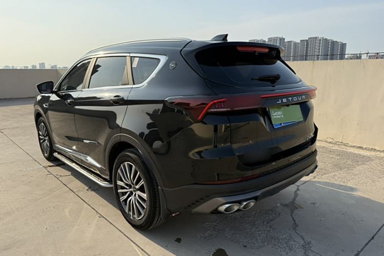 Used JETOUR X70 PLUS 2023 1.5T DCT Brave PLUS 5-Seater