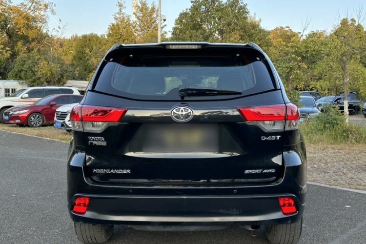 Used Toyota Highlander 2018 2.0T Four-Wheel Drive Prestige Version 7 Seats China V Emission Standard