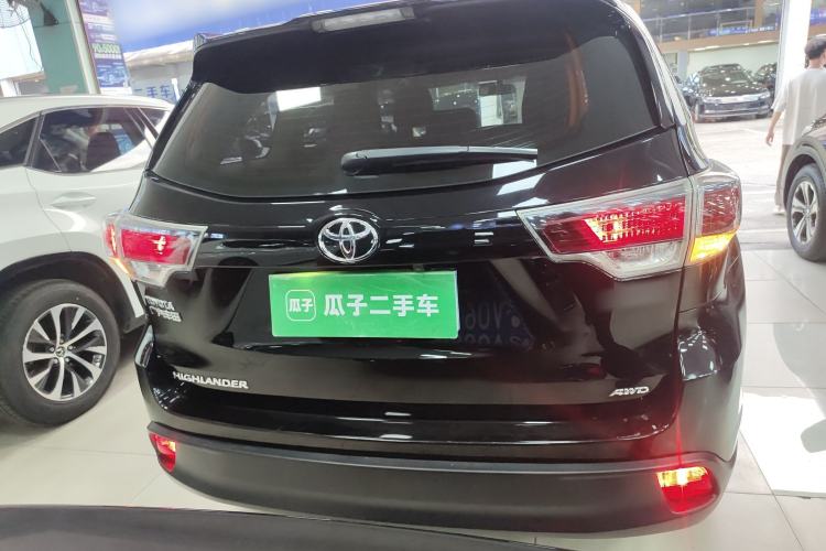 Used Toyota Highlander 2017 2.0T Four-Wheel Drive Elite Edition 7-Seater
