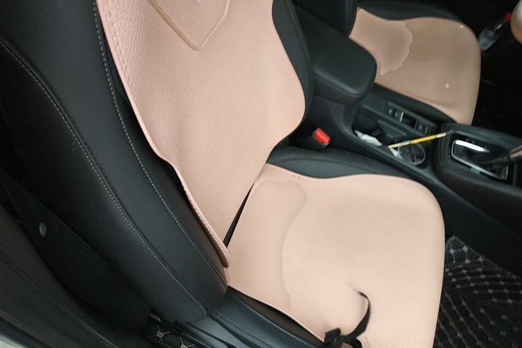 Used Honda Vezel 2023 1.5L CVT Tech Edition
