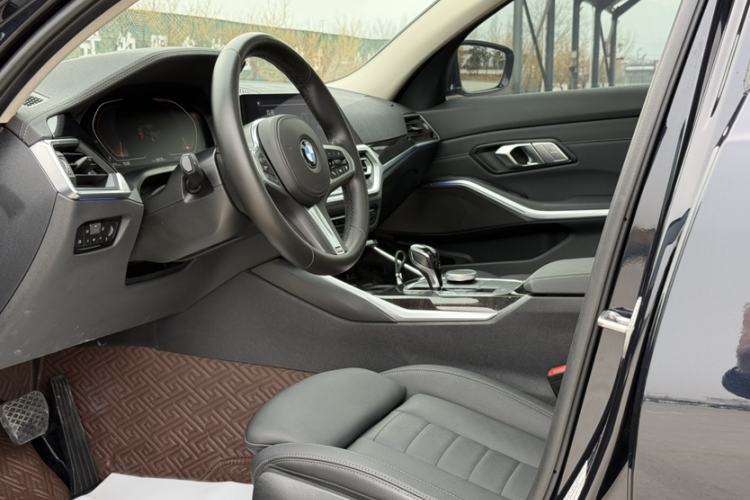 Used BMW 3 Series 2020 Restyled 325Li M Sport Package
