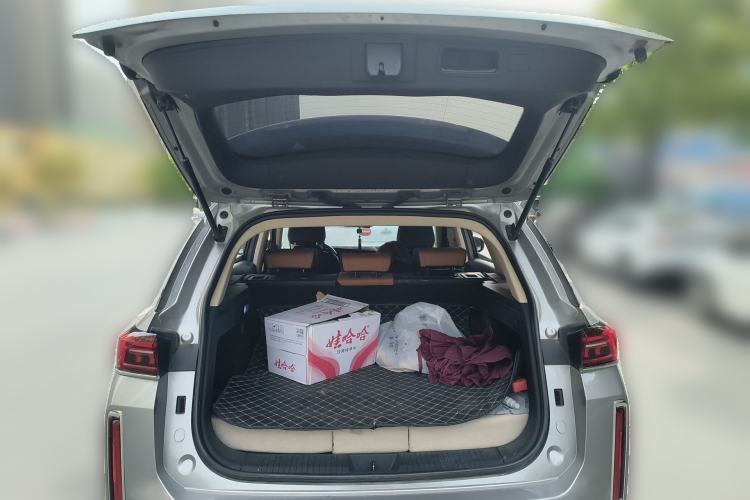 Used Bestune T99 2022 20TD Automatic Luxury Edition Trunk