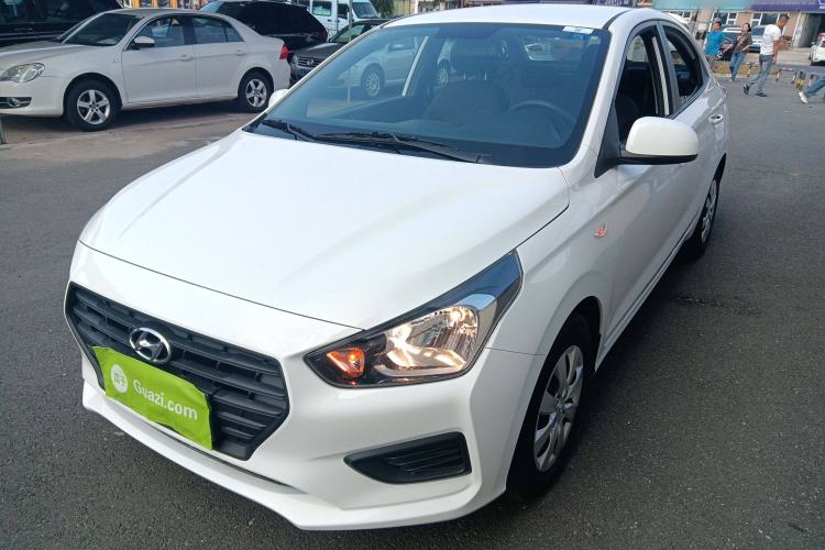 Used Hyundai Verna (older generation) 2020 1.4L Manual GL Refreshed Edition